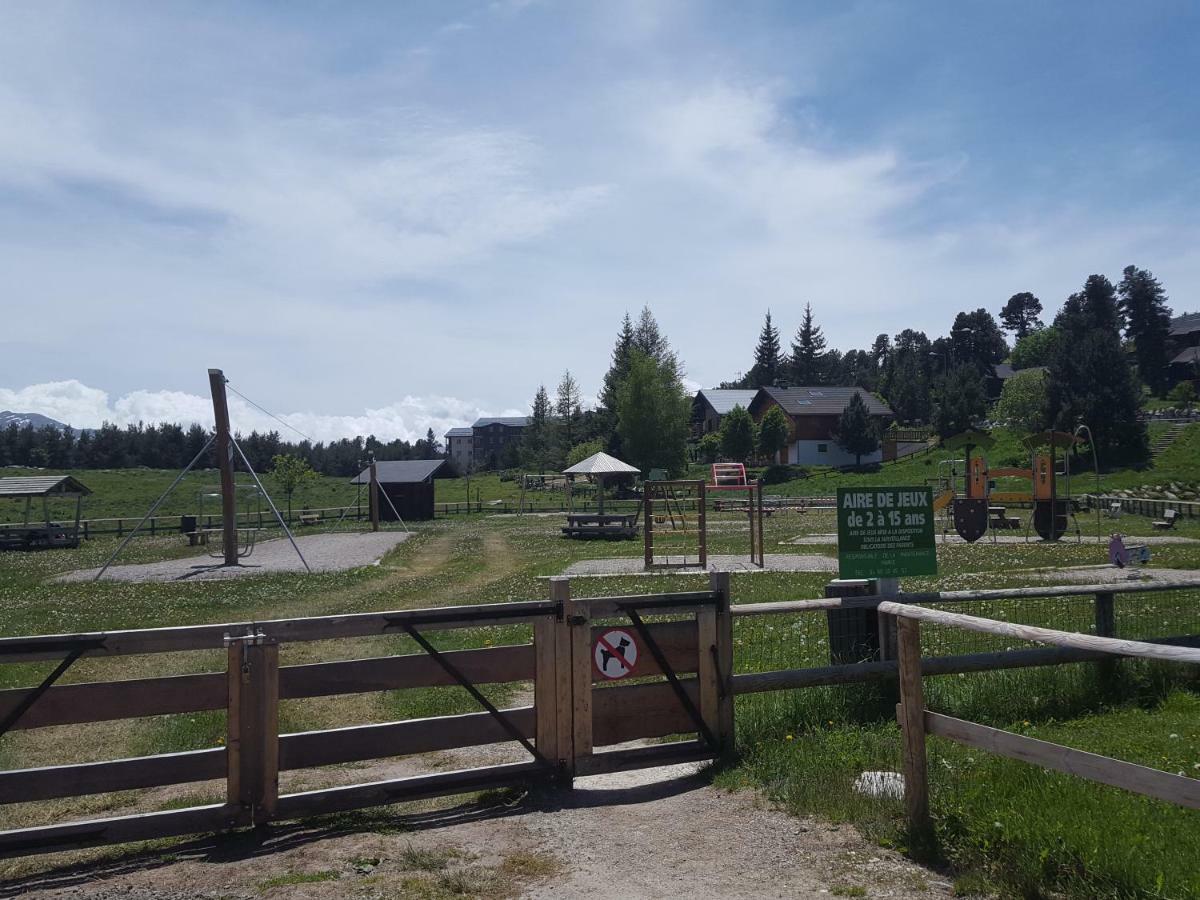 Apart. T2 A Pyrennees 2000 Au Pied Pistes - 1 Bolquere Pyrenees 2000 外观 照片